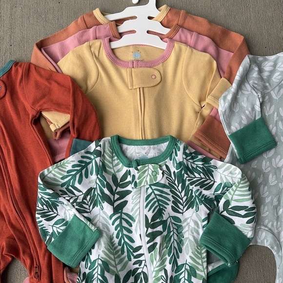 Cloud Island Bundle of 6 Infant Baby Newborn Sleepers NEW! - Picture 2 of 6